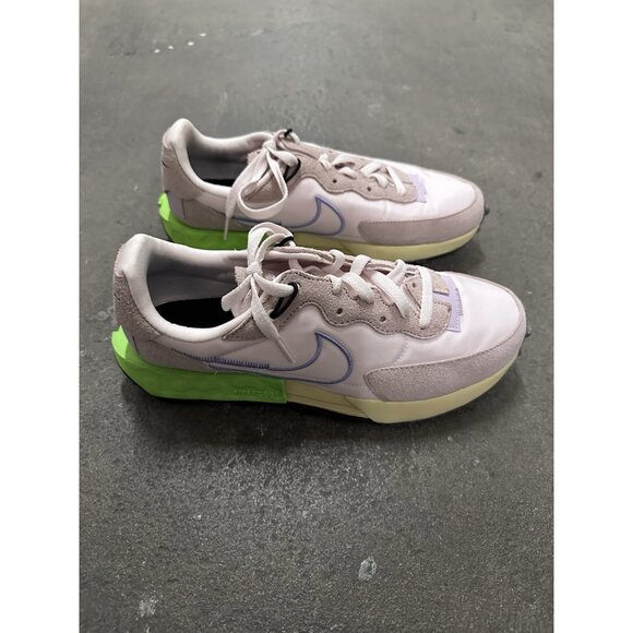 Nike Fontanka Waffle Sneakers DC3579-601. Pink Oxford & Light Thistle - Picture 3 of 9